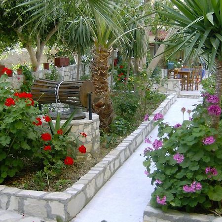 Villa Costas - Popi Sivas Екстер'єр фото