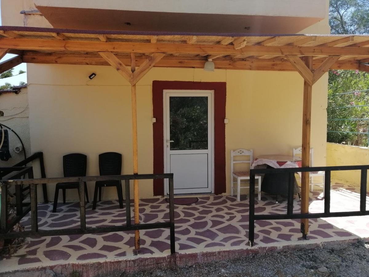 Villa Costas - Popi Sivas Екстер'єр фото