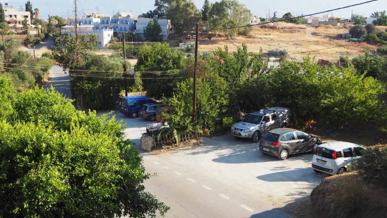 Villa Costas - Popi Sivas Екстер'єр фото